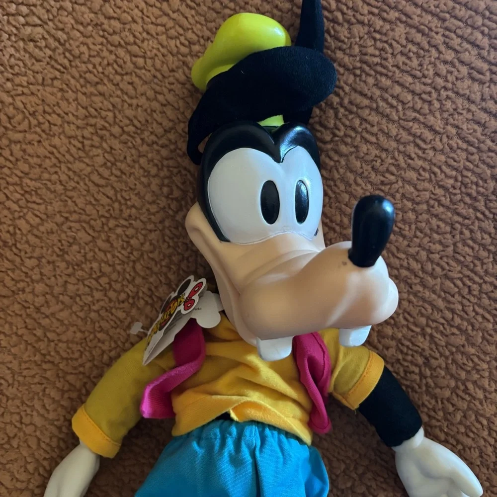 Vintage Disney Parks 16” Disney Goofy Vinyl Head Hands Feet Plush With Tags - Picture 2 of 8